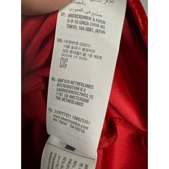 Hollister Women's Size L Red Velvet Long Sleeve Crop Top Sweatheart Valentine - Picture 6 of 9